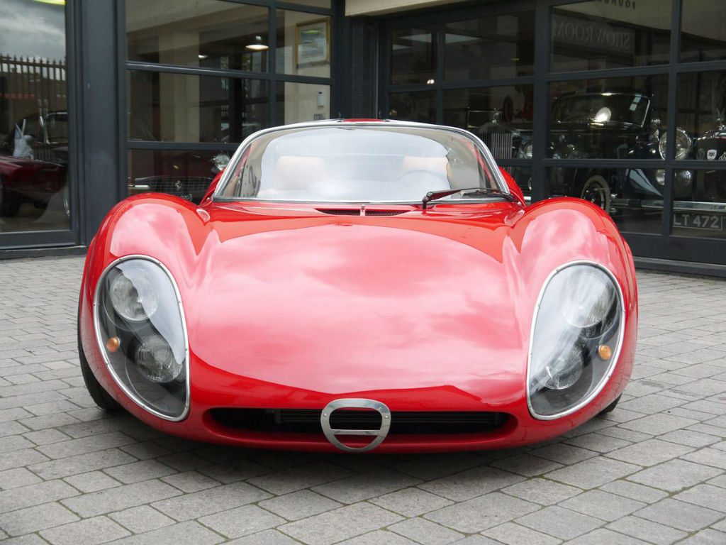alfa-romeo-33-stradale-continuation-4