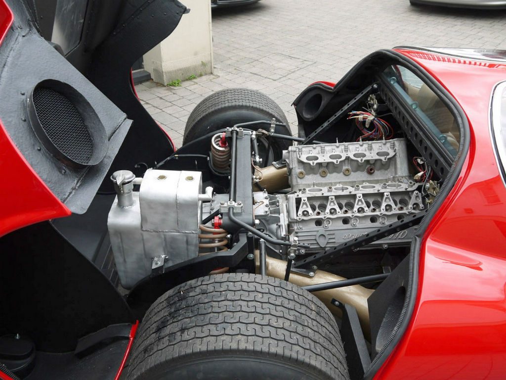 alfa-romeo-33-stradale-continuation-6