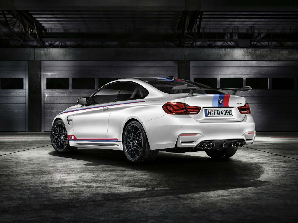 bmw-m4-dtm-champion-edition-2
