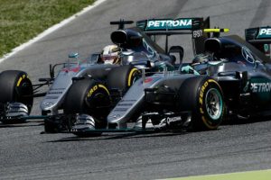 f1-hamilton-4