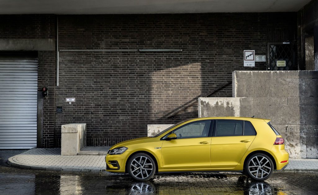 volkswagen-golf-4